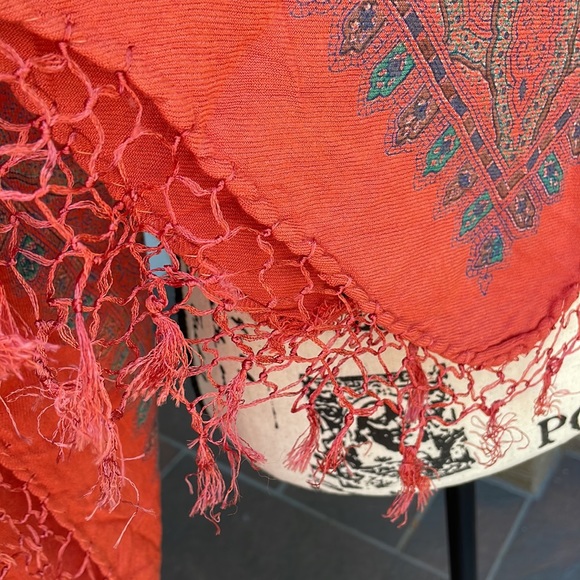 Rayon Scarf/Wrap - Picture 4 of 8